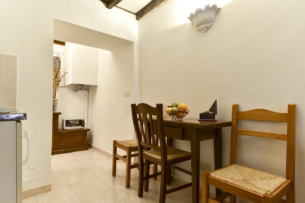 Holiday home Loft Pantheon Rome